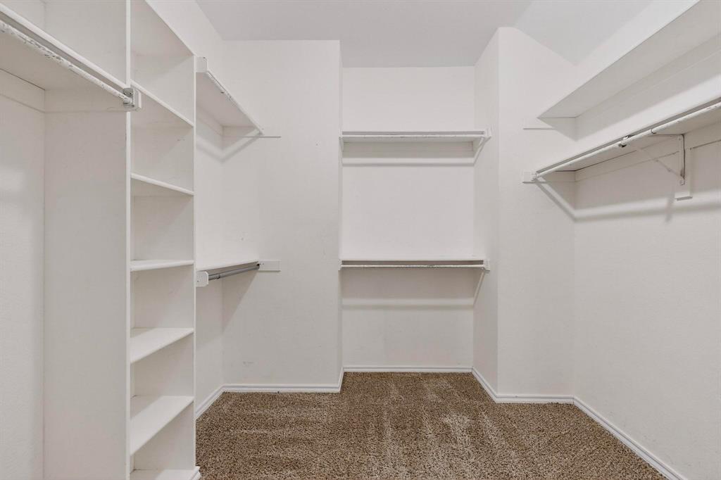 602 Sienna Court Property Photo 22