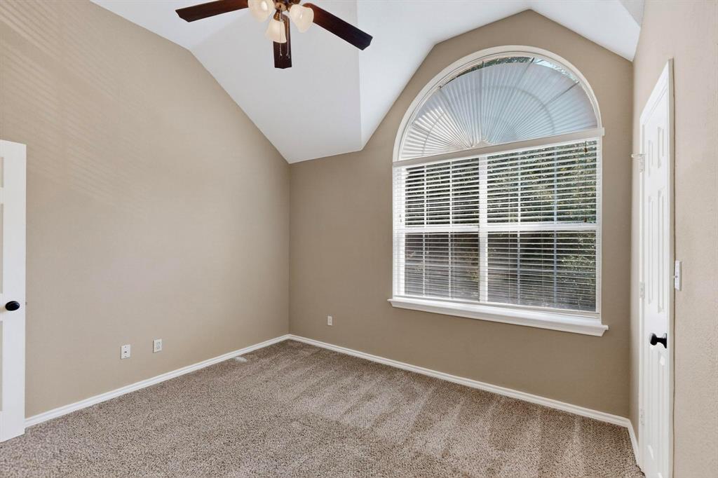 602 Sienna Court Property Photo 24