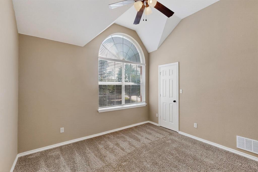 602 Sienna Court Property Photo 25