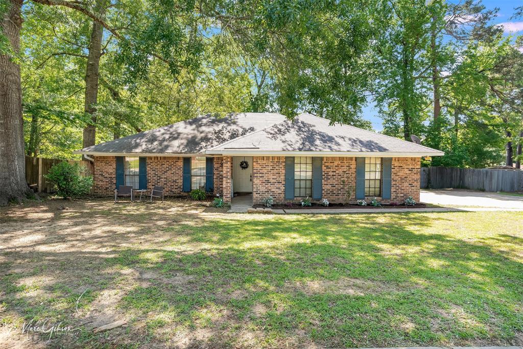 9321 Newcastle Boulevard Property Photo 1