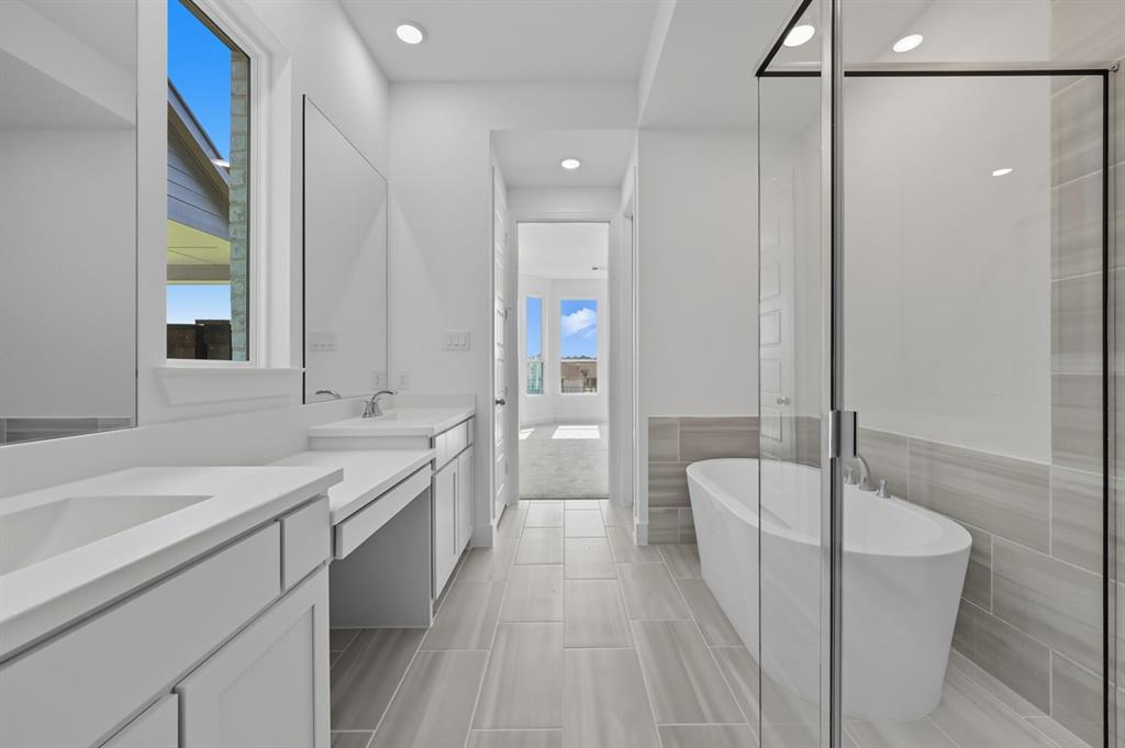 2210 Desmond Drive Property Photo 12