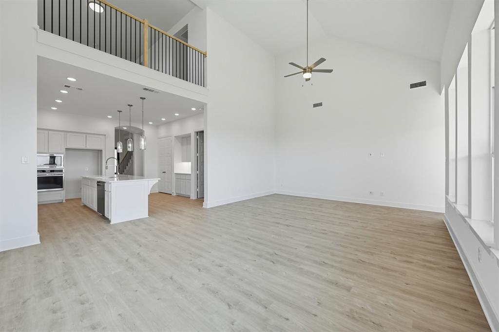 2210 Desmond Drive Property Photo 16