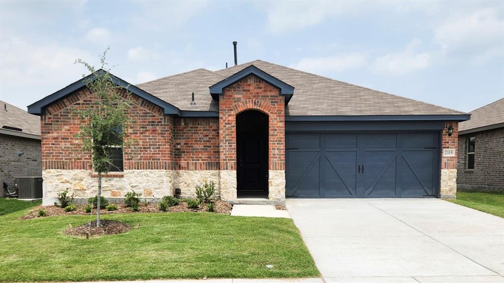 2319 Rosebriar Street Property Photo 1