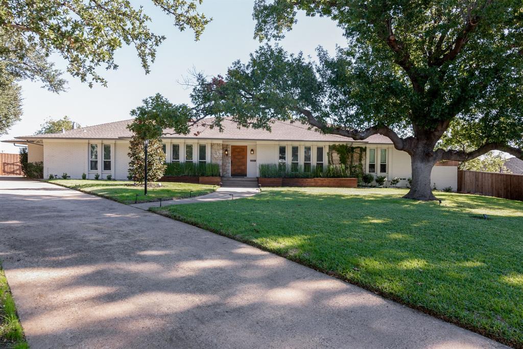 10812 Royal Park Drive Property Photo 1