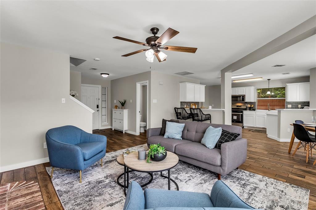 2117 Oleander Way Property Photo