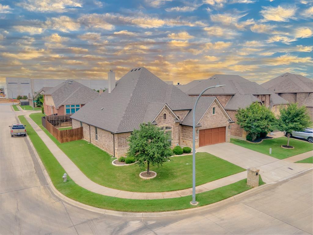 9301 Wood Duck Drive Property Photo