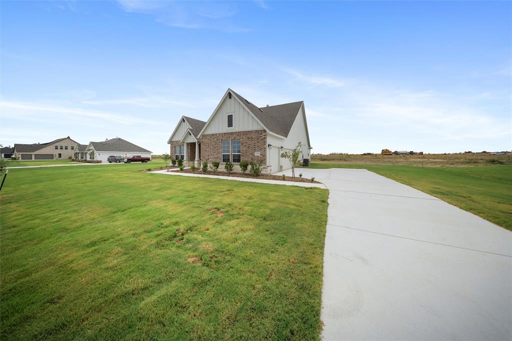 1840 County Road 200 Property Photo 1