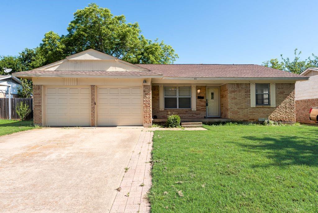 311 Azalea Lane Property Photo 1