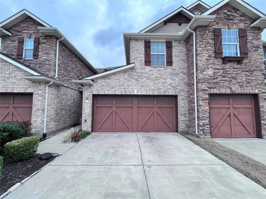 5895 Clearwater Court Property Photo 1