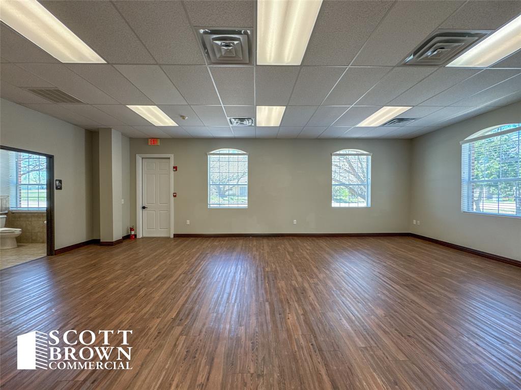 3201 Cross Timbers Road 3 Property Photo 6