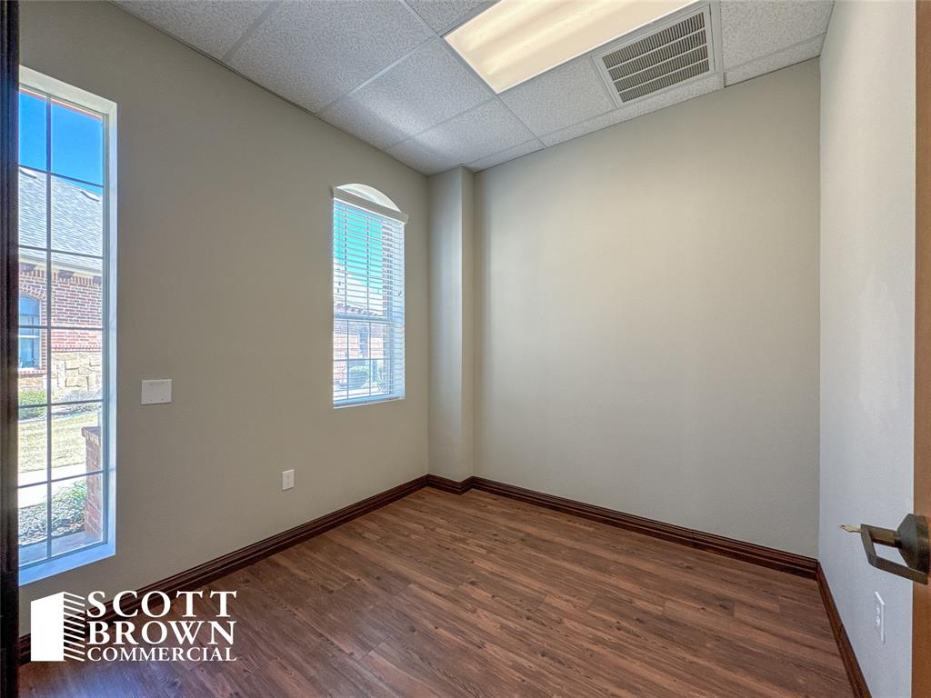 3201 Cross Timbers Road 3 Property Photo 8