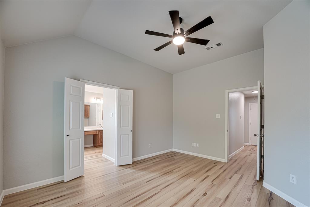 144 Woodcreek Drive Property Photo 15