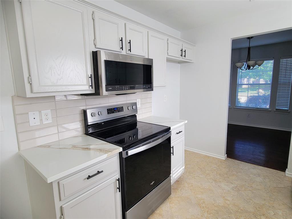 5414 Carrington Drive Property Photo 1