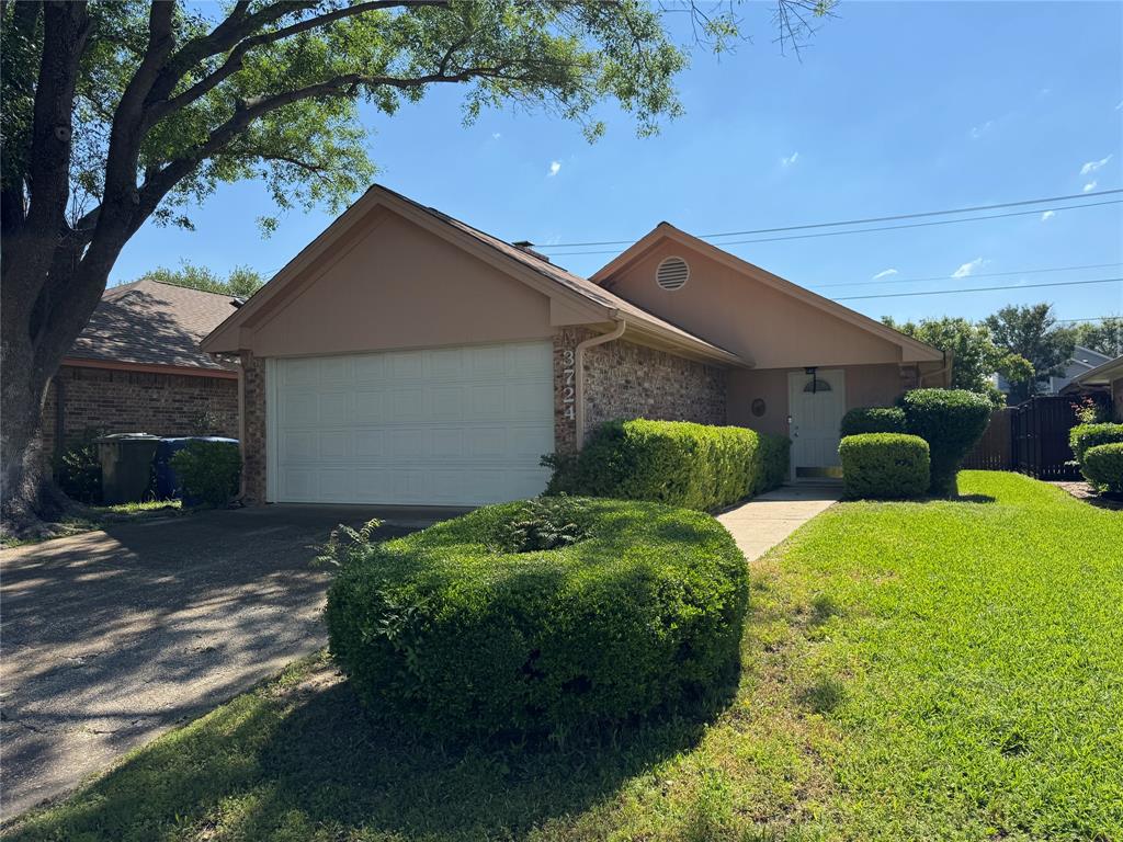 3724 Roussillon Drive Property Photo