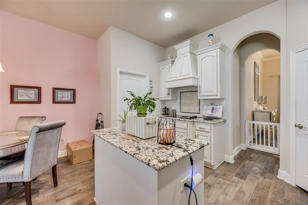 1537 Firenza Court Property Photo 3