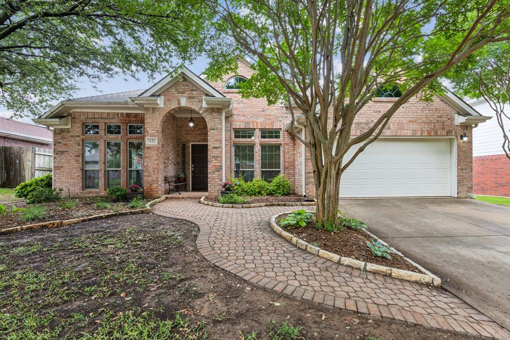 621 Ashwood Drive Property Photo