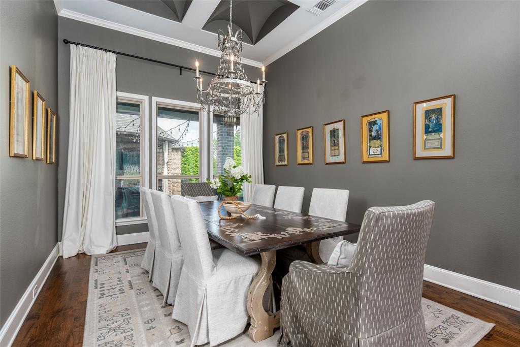 3307 Twin Lakes Drive Property Photo 6