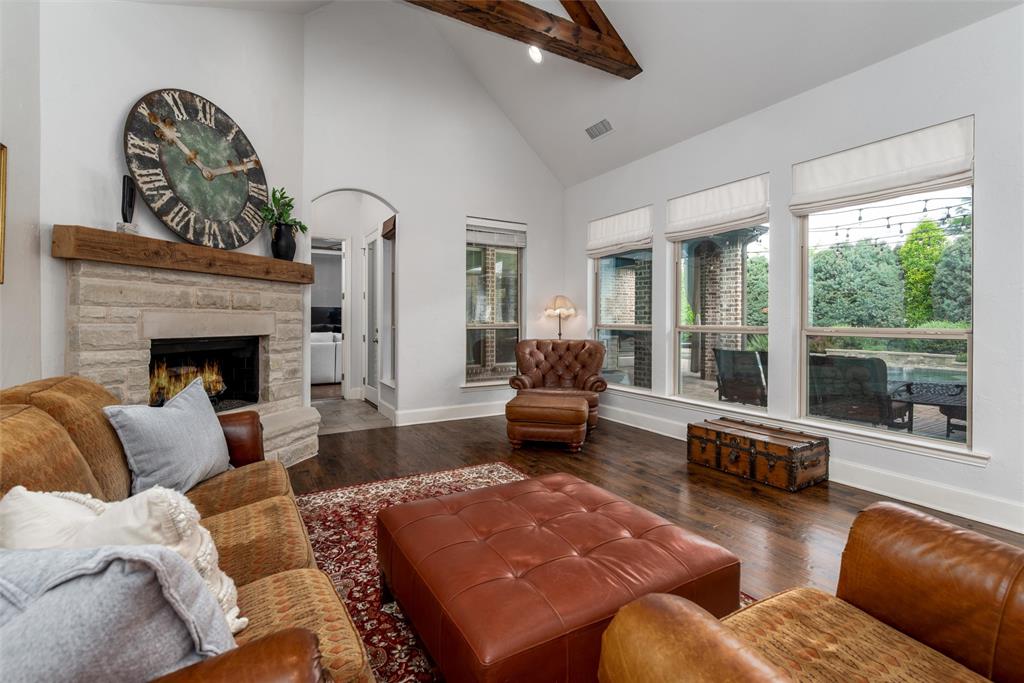 3307 Twin Lakes Drive Property Photo 13