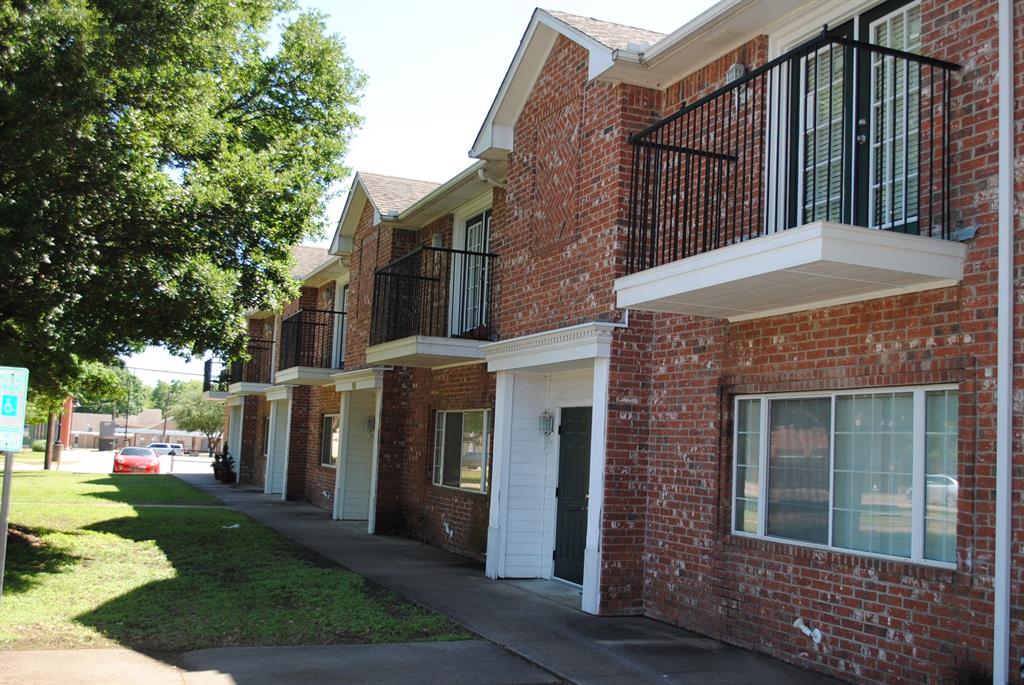 255 N Dallas Avenue Property Photo