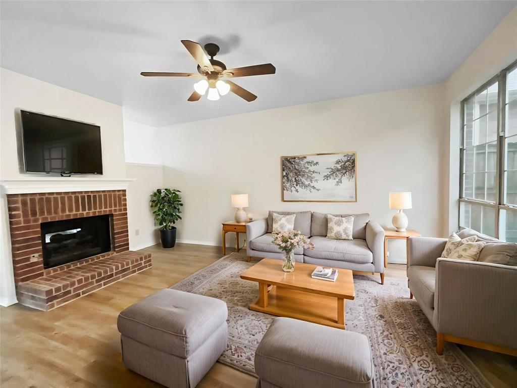 5118 Feather Crest Property Photo 2