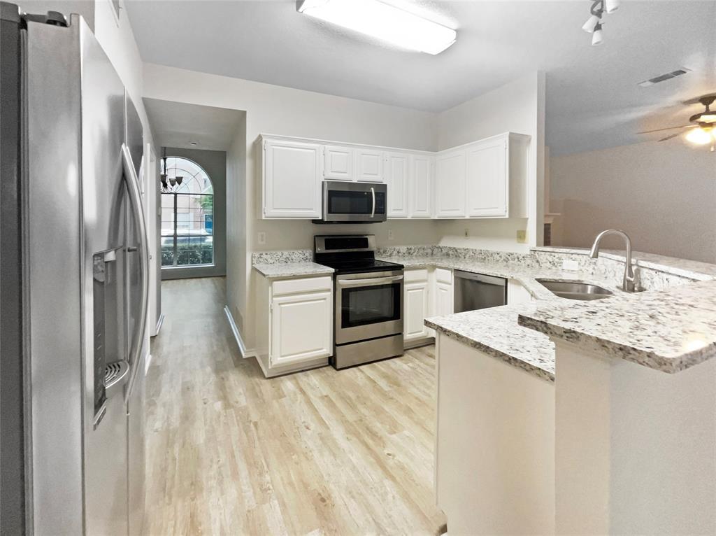 5118 Feather Crest Property Photo 6
