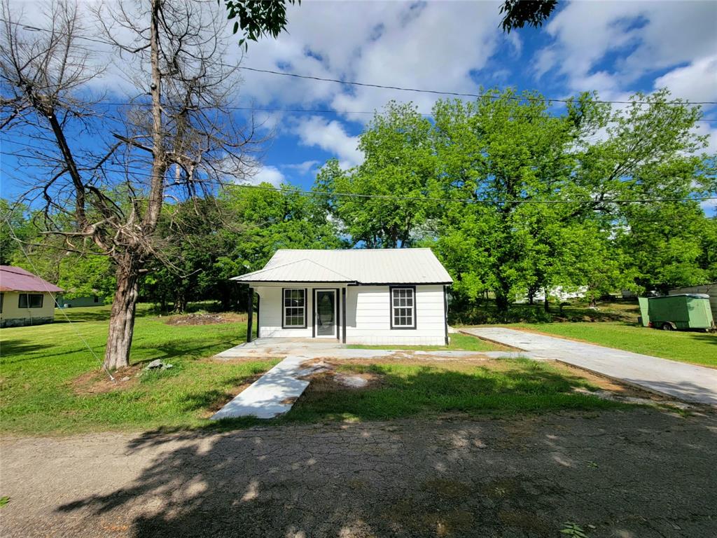 501 S Columbia Street Property Photo 1