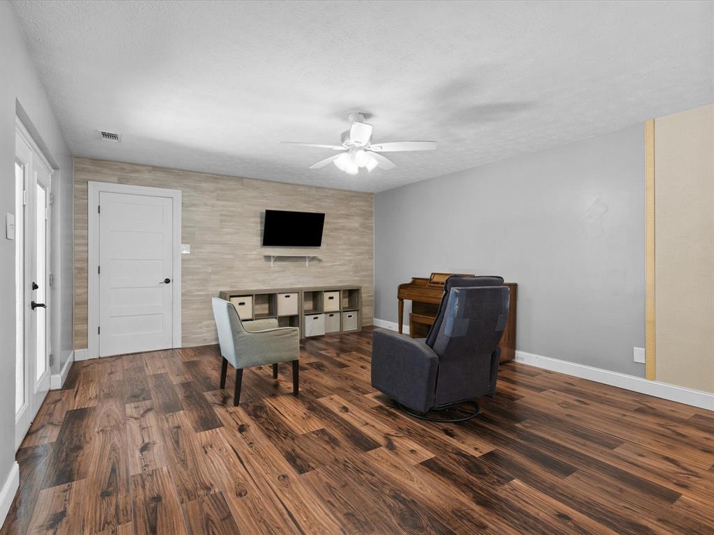 122 Village Estates Drive Property Photo 11
