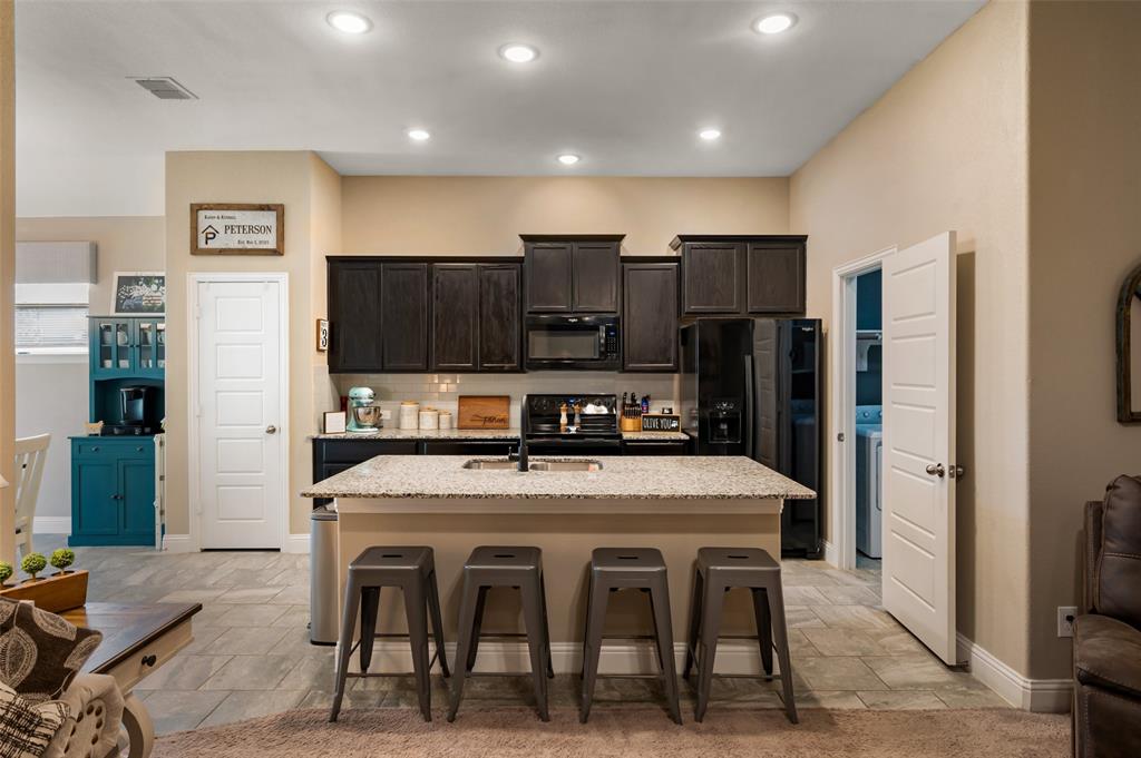 1461 Lakeview Drive Property Photo 10