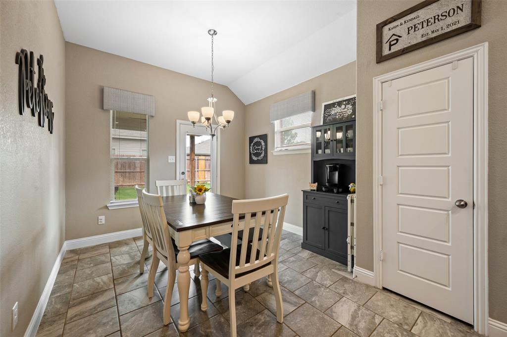1461 Lakeview Drive Property Photo 16