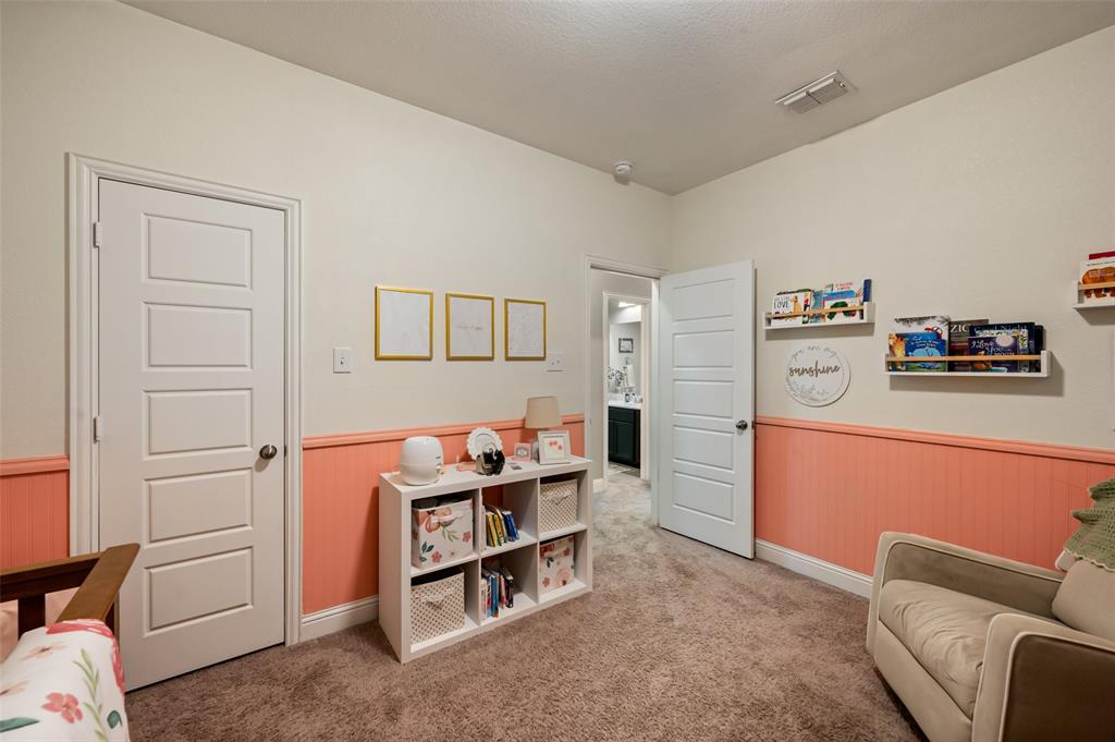 1461 Lakeview Drive Property Photo 21