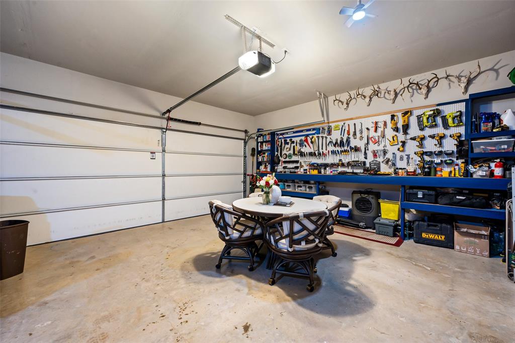 1461 Lakeview Drive Property Photo 32