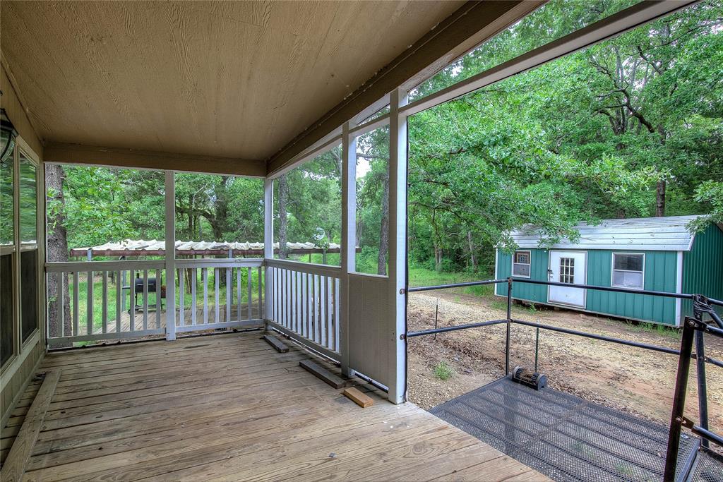 1338 County Road 3702 Property Photo