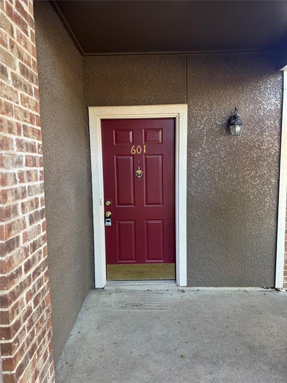 5859 Frankford Road Property Photo