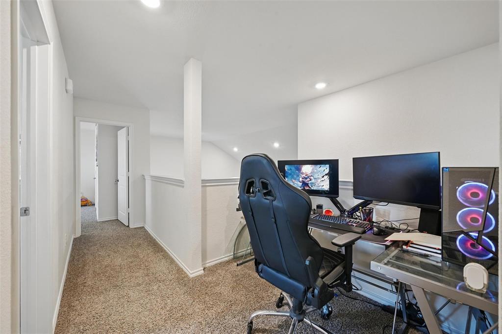 305 Sage Street Property Photo 21
