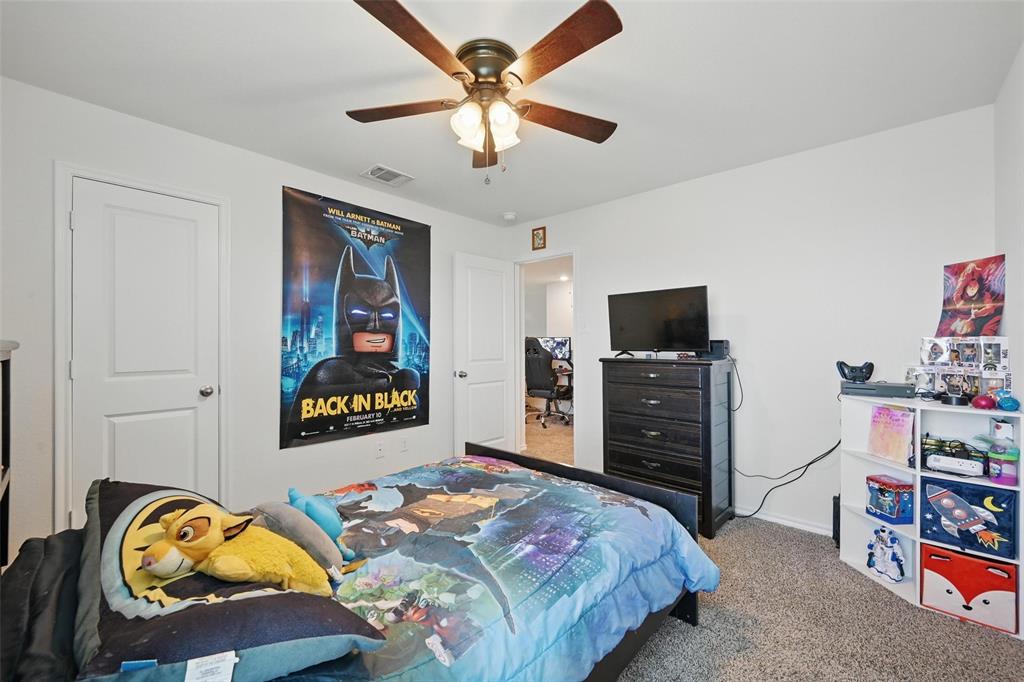 305 Sage Street Property Photo 23
