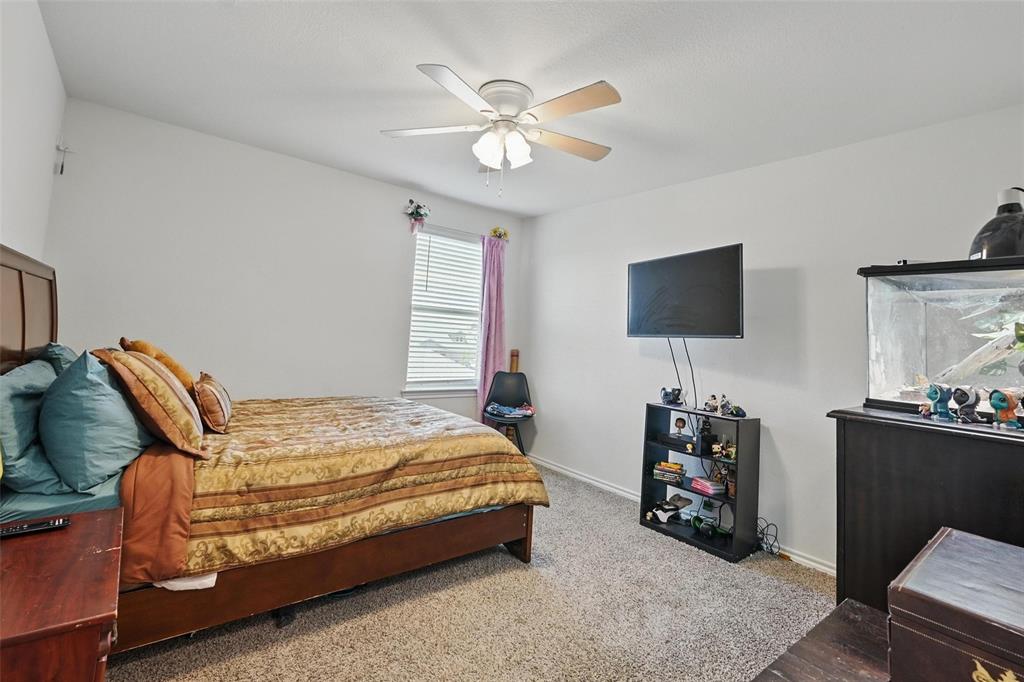 305 Sage Street Property Photo 25