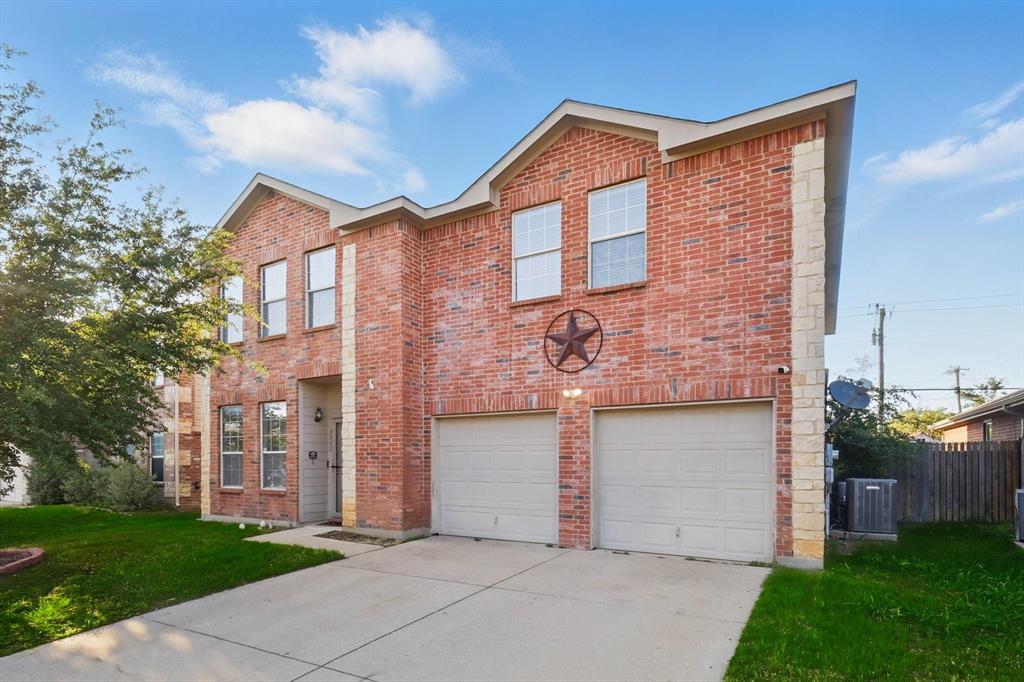 4800 Blue Top Drive Property Photo 1