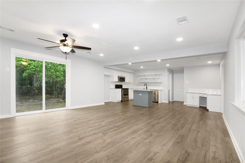 14590 Coffee Lane Property Photo 1