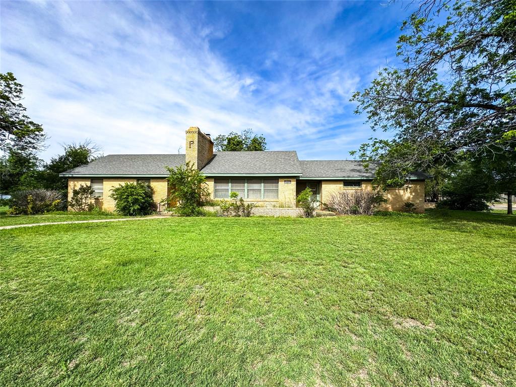 1507 N Avenue H Property Photo