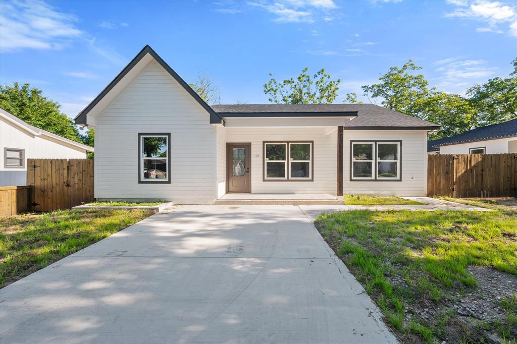 204 Gorman Street Property Photo