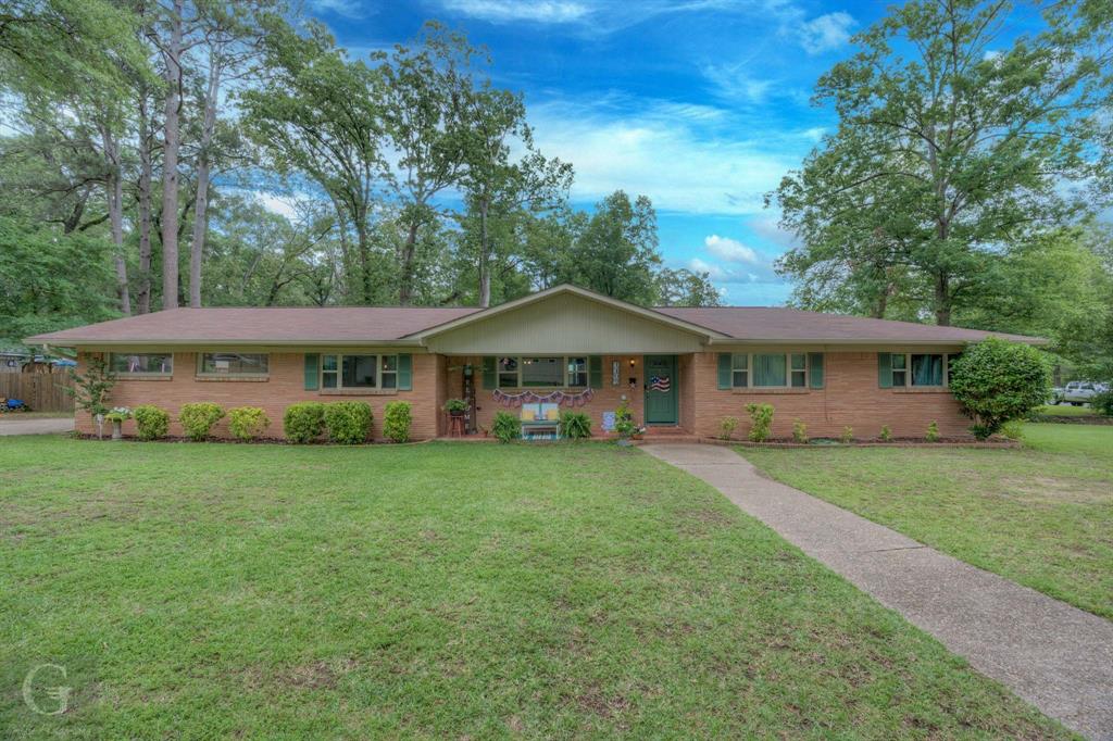 1102 Rathbun Street Property Photo