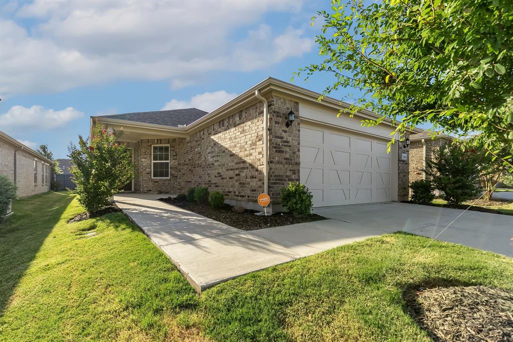 7672 Monument Drive Property Photo