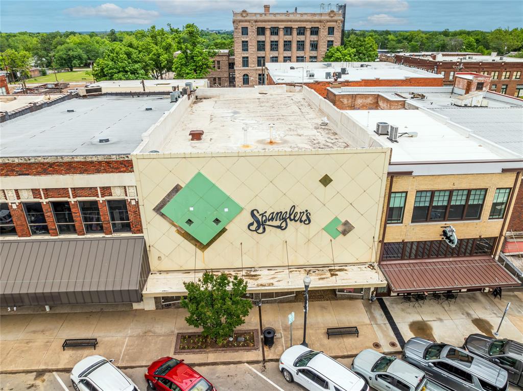 20 N Plaza Property Photo 2