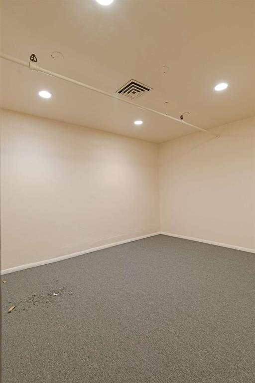 20 N Plaza Property Photo 14