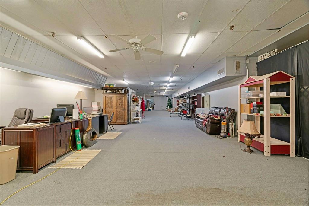 20 N Plaza Property Photo 27