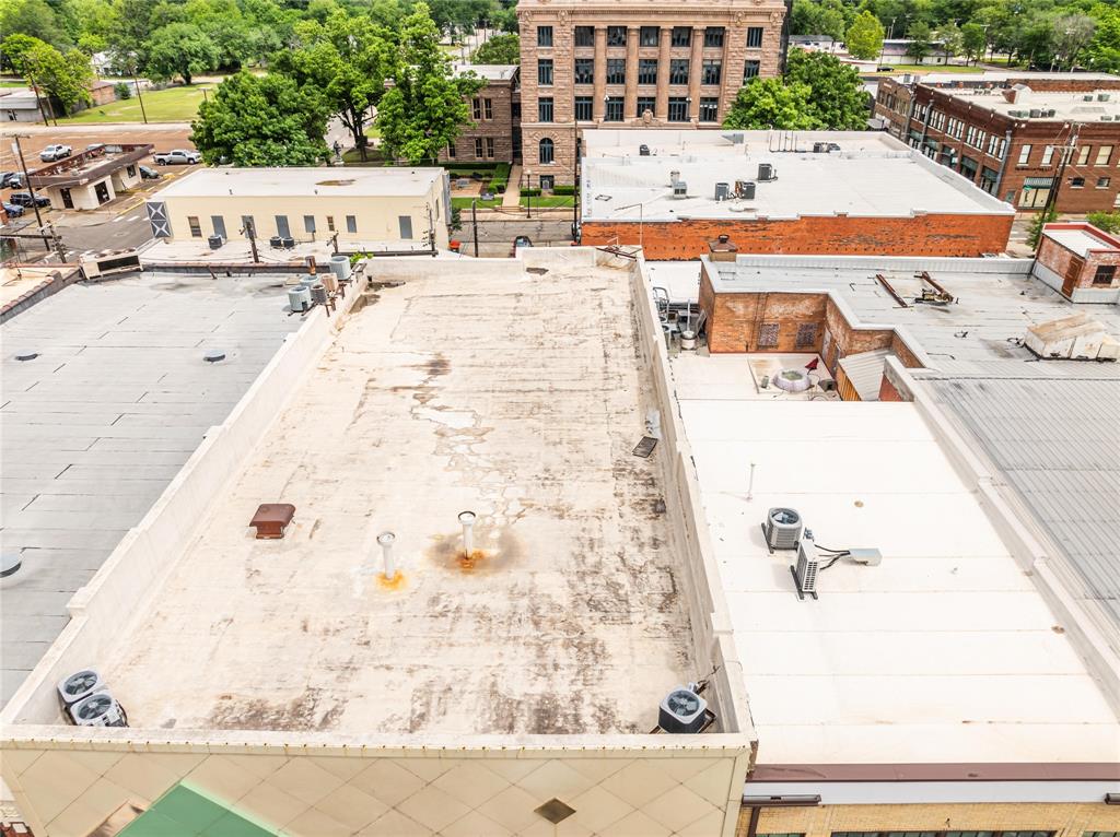 20 N Plaza Property Photo 31