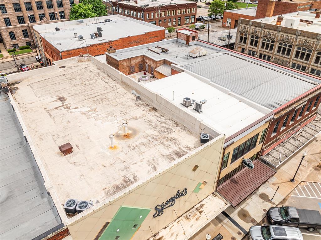 20 N Plaza Property Photo 32