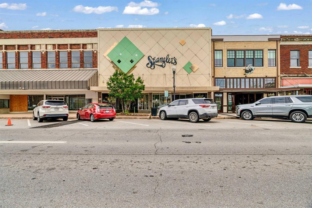 20 N Plaza Property Photo 35