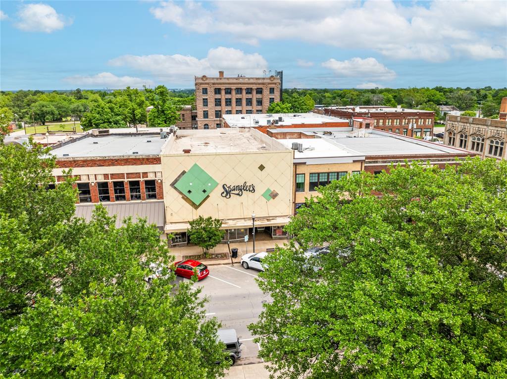 20 N Plaza Property Photo 37