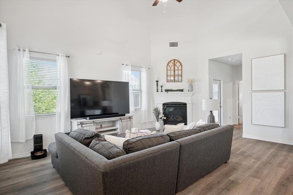 2853 Hale Road Property Photo 6